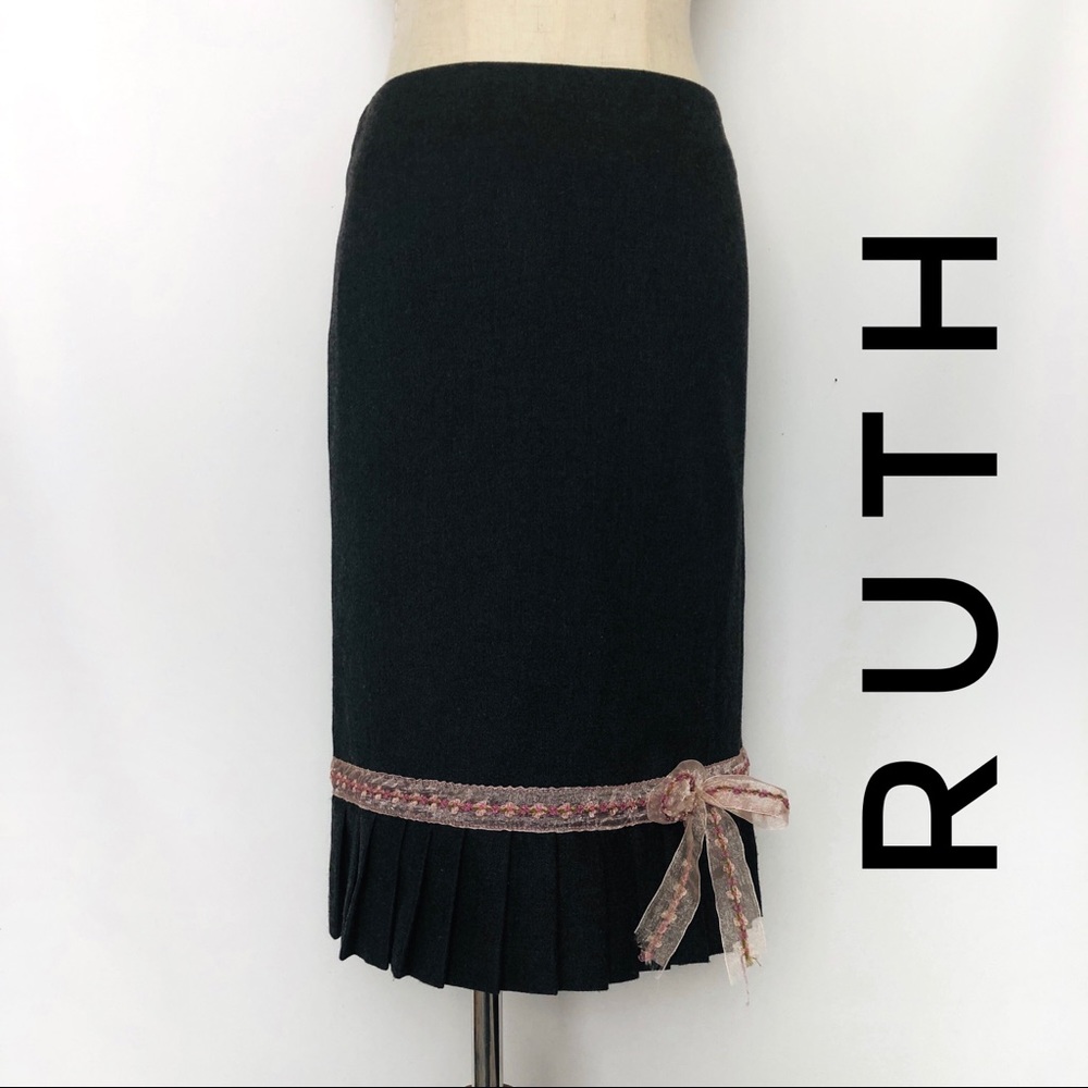 🌸 NEW Ruth Pleated Pencil Skirt w/ Ribbon Size 0